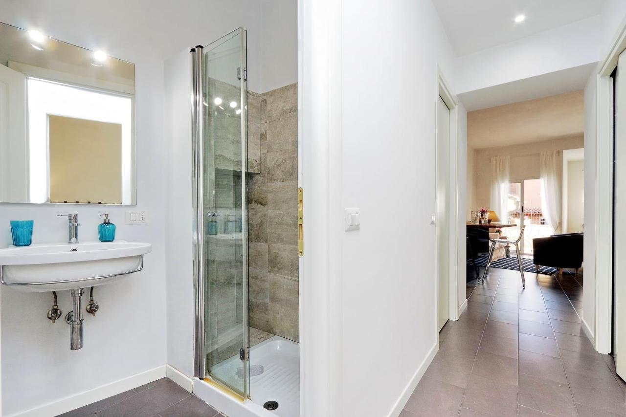 Monti Charming Apartment - Rome Short Let Service Exterior foto