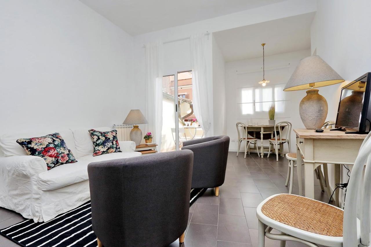 Monti Charming Apartment - Rome Short Let Service Exterior foto
